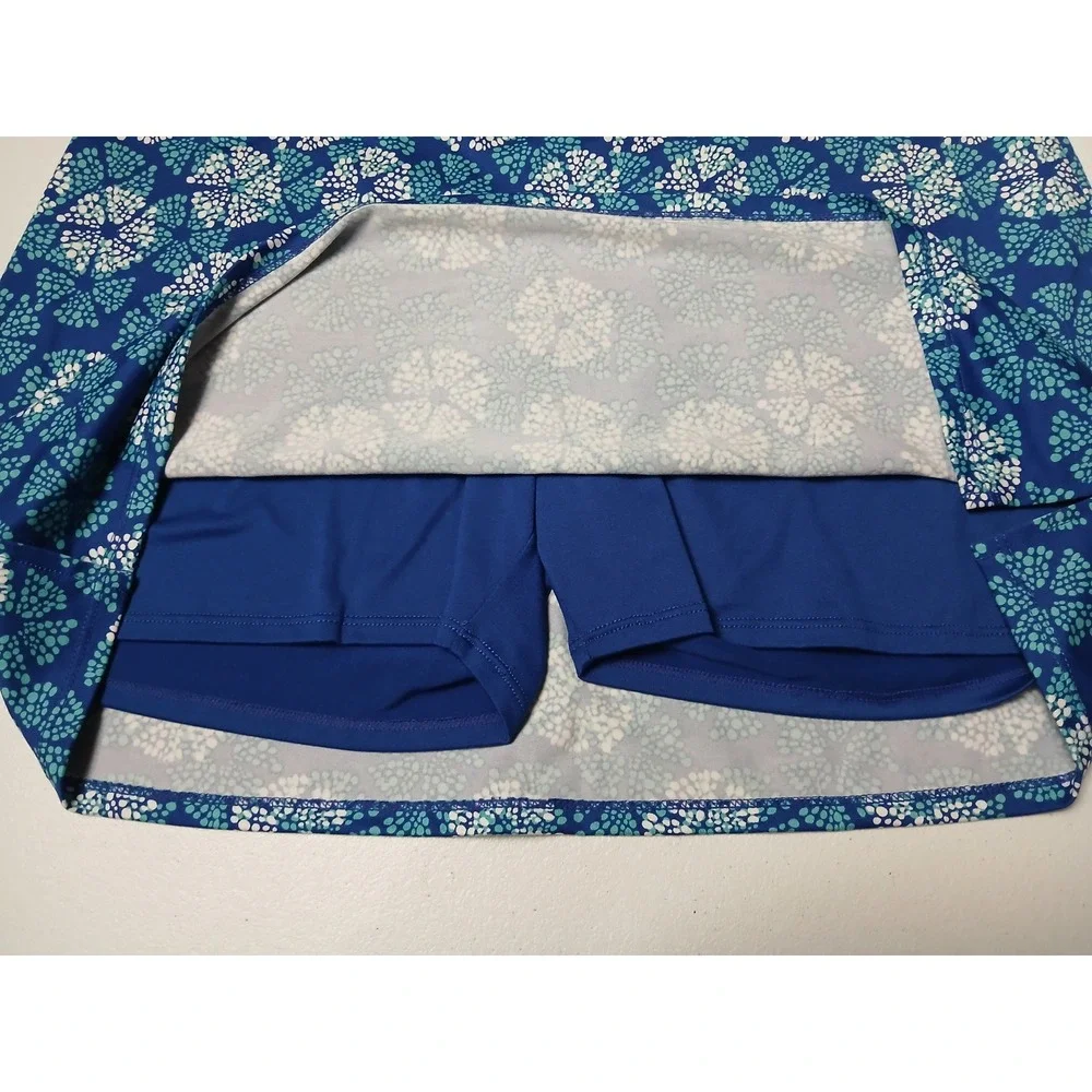 Tranquility by Colorado Clothing Blue Floral Medallion Active Skort Large